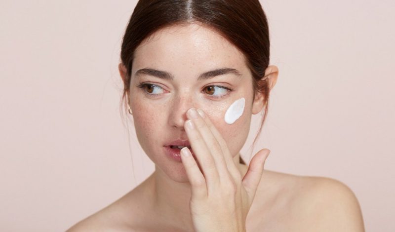 Retinol: Hướng dẫn cách xử lý khi gặp tác dụng phụ