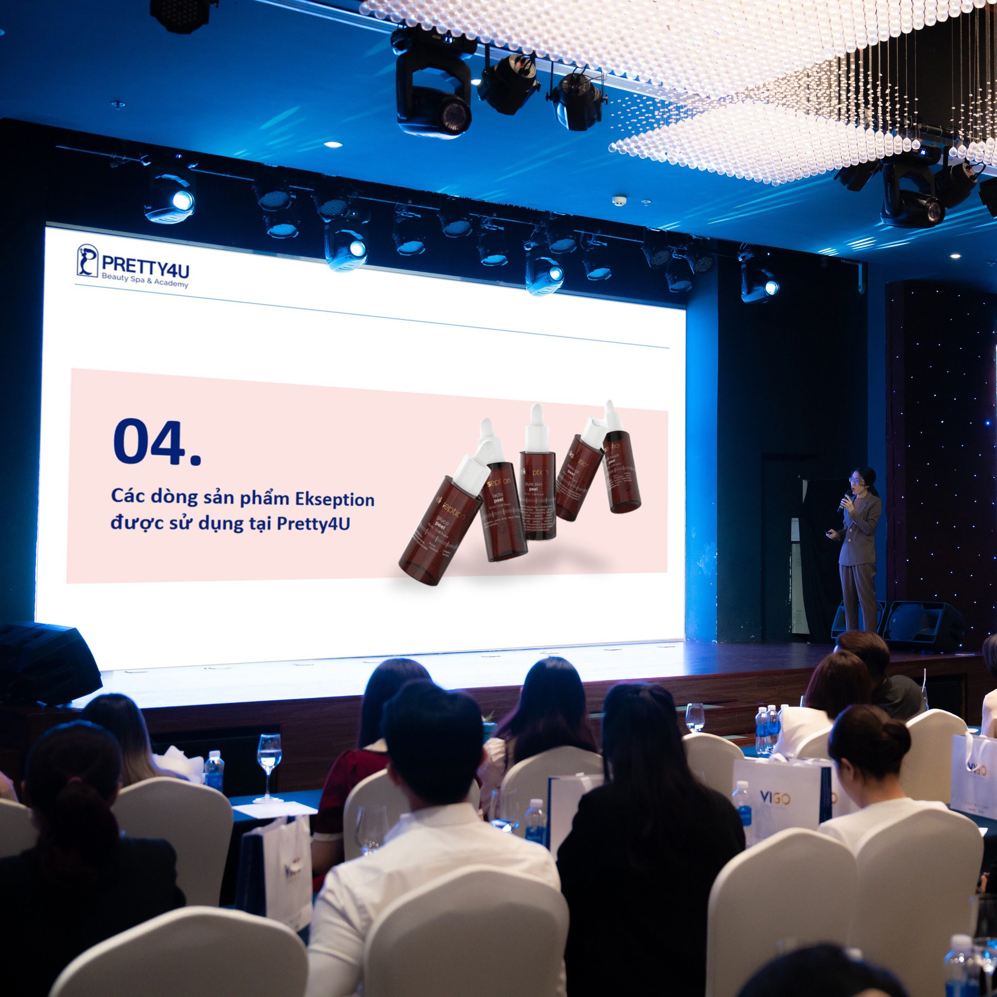 vigo và pretty4u tại warm up meeting 2023