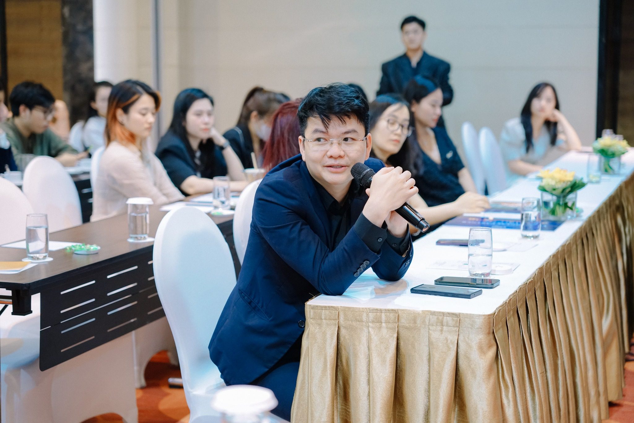 BS CKII Nguyễn Quang Minh tại VIGO Warm Up Meeting tháng 5 2023