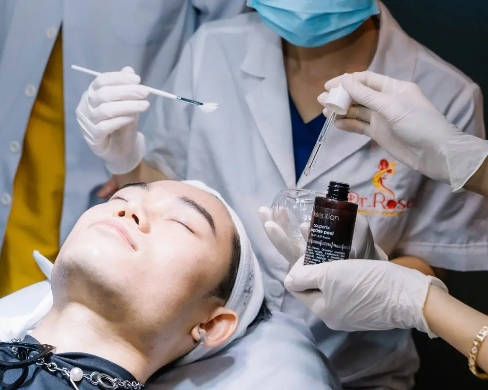 Phòng khám & spa hợp tác